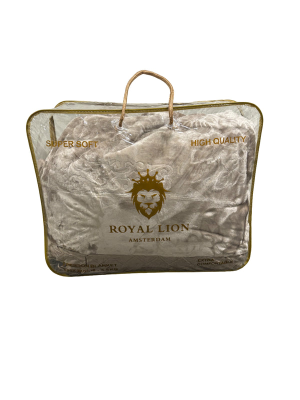 Royal Lion Amsterdam – Taupe Kleur – 2 Persoons (4,5kg) – Berenzachte Deken 220*240 cm – High Quality – Extra Comfortable