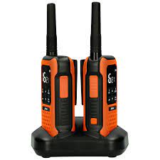 Alecto FR-300OE – Professionele – Robuuste Walkie Talkie 10 km | Drijvend, stof-en waterbestendig (IPX7) en Zaklamp met SOS functie | Oranje / Zwart NIEUW!